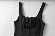 Load image into Gallery viewer, AACHOAE Women Sleeveless Backless Crop Top