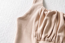 Load image into Gallery viewer, AACHOAE Women Sleeveless Backless Crop Top