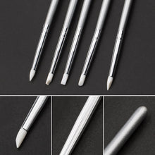 Load image into Gallery viewer, NIBIRU DU 5 Pcs Soft Silicone Nail Brush
