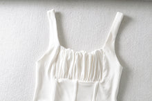 Load image into Gallery viewer, AACHOAE Women Sleeveless Backless Crop Top