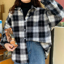 Load image into Gallery viewer, BONNTEE Women Plaid Batwing Sleeve Coat