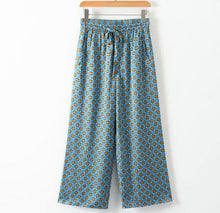 Load image into Gallery viewer, TOPPIES Women Blue Printed Kimono Jacket and Loose Leg Trousers
