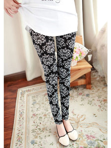 CUHAKCI Women Graffiti Floral Patterned Print Leggings