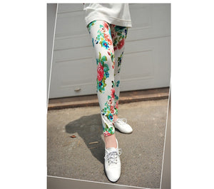 CUHAKCI Women Graffiti Floral Patterned Print Leggings