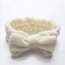 Load image into Gallery viewer, BYEOAUURTSY Flannel Cosmetic Headbands Soft Bowknot