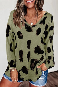 LUSOFIE Women Leopard V Neck Long Sleeve Loose Top