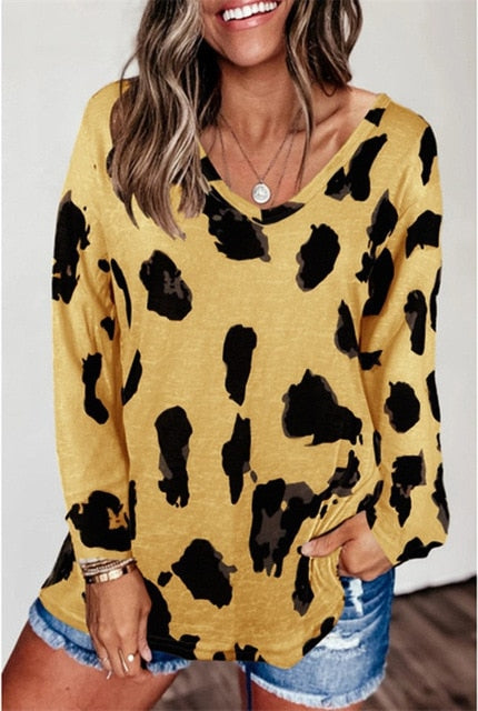 LUSOFIE Women Leopard V Neck Long Sleeve Loose Top