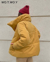 Load image into Gallery viewer, WOTWOY Women Oversized Cropped Padded Jacket