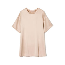 Load image into Gallery viewer, WOTWOY Women Oversized Satin Top